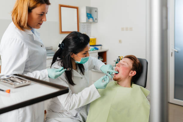 Best Broken or Cracked Tooth Emergency Dentist in Attica, IN